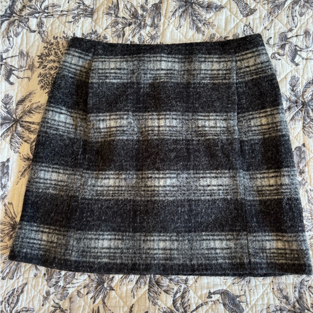 Wool Plaid Miniskirt (Uniqlo)